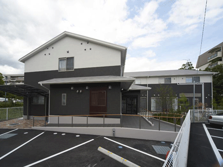  パナソニック エイジフリーハウス枚方香里・サービス付き高齢者住宅 の求人写真