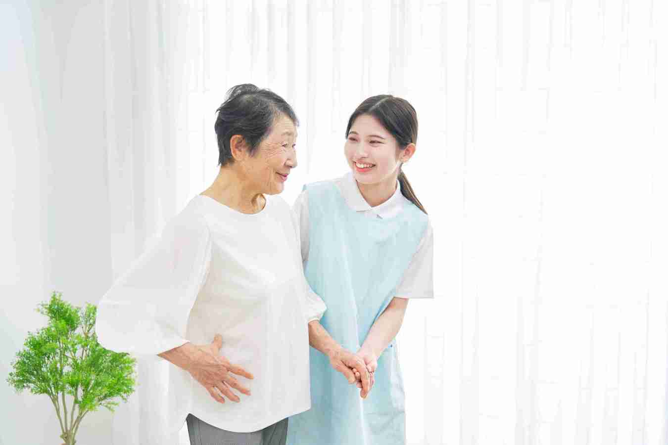  新着！【日給33,150円~◎】船橋市/高根公団駅/夜専/介護派遣/有料 の求人写真