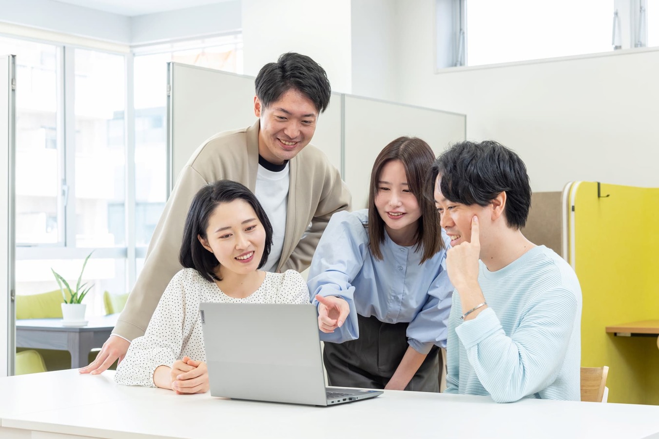 株式会社manaby manaby大阪梅田事業所の求人